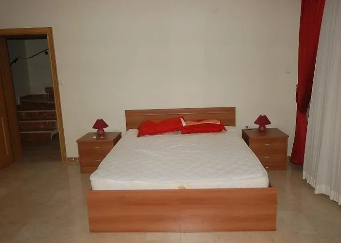 Willa Riverside Triplex With Garden & Pool Alanya